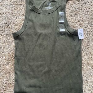 NWT GAP Women’s Size XS Olive Green Ribbed Sleeveless Tank Casual Summer Layered